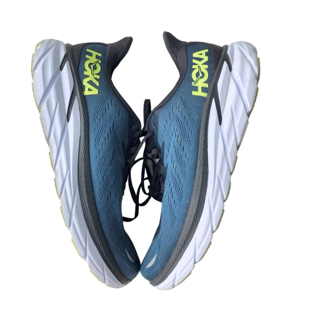 Hoka Clifton 8